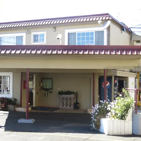 Inn At Bayshore